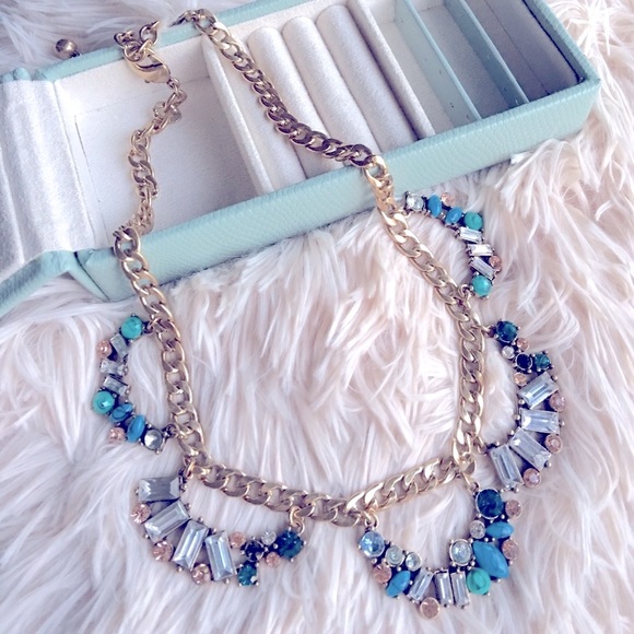 foxarazzi Jewelry - 🆕 Blue Crystal Bib Necklace